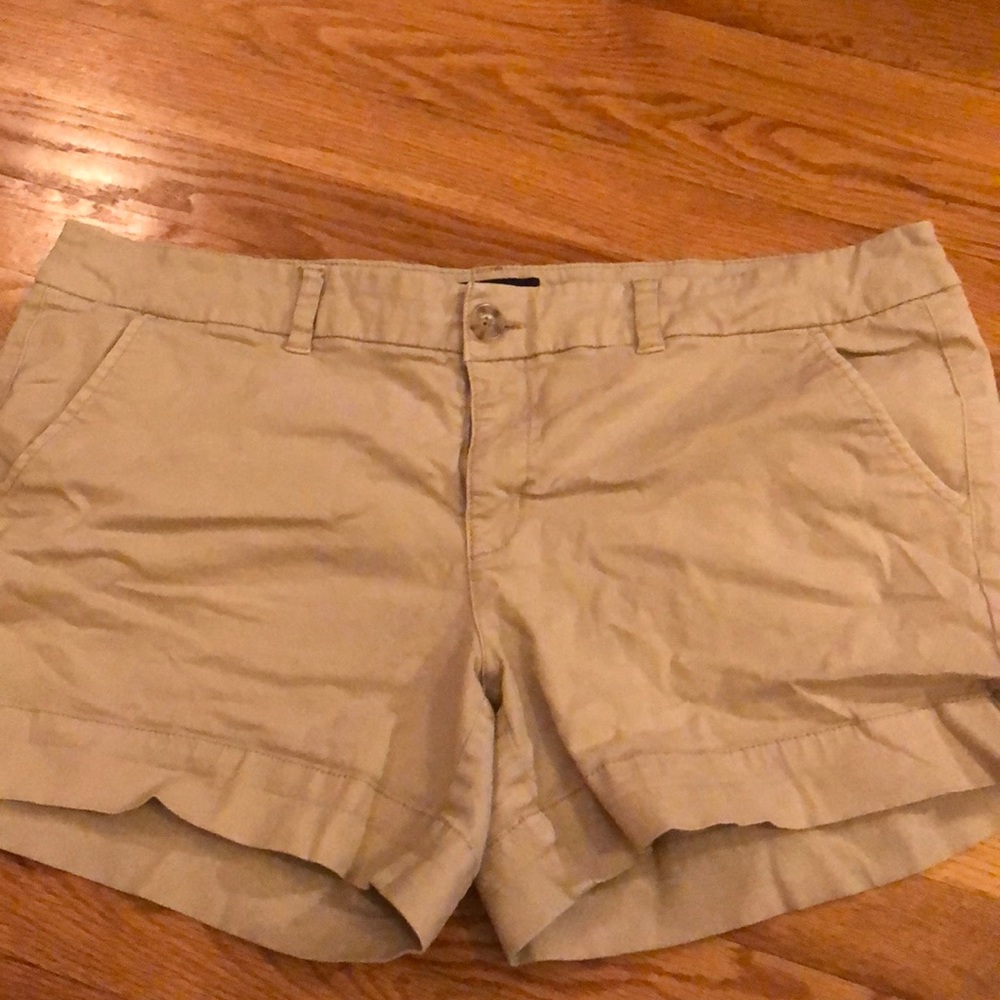 American Eagle Khaki cuffed shorts sz18